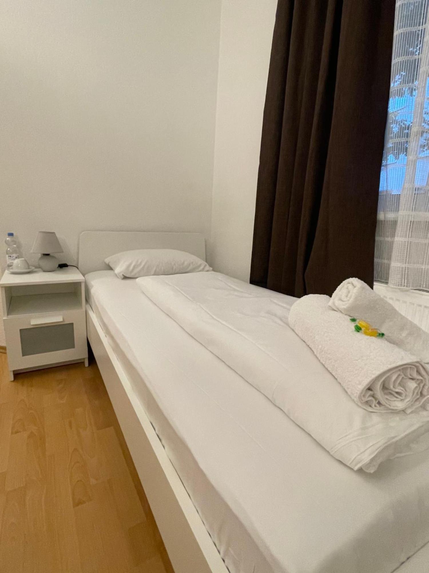Hotel Starlight Франкфурт-на-Майні Екстер'єр фото